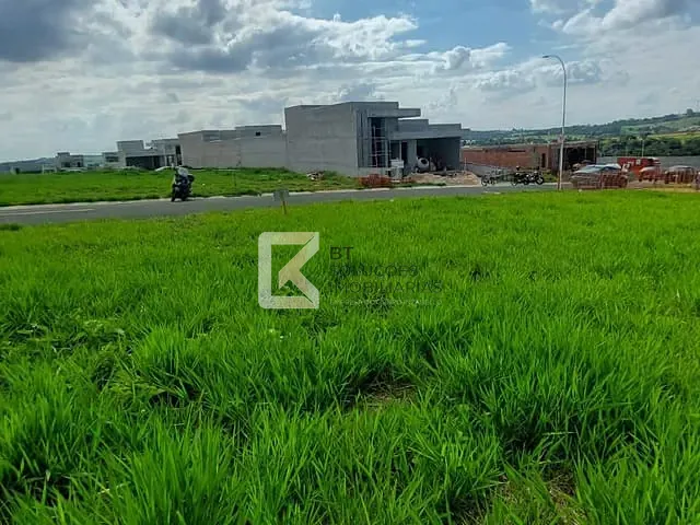 Terreno com 300m², à venda, no bairro Jardim Residencial Dona Maria Candida em Indaiatuba