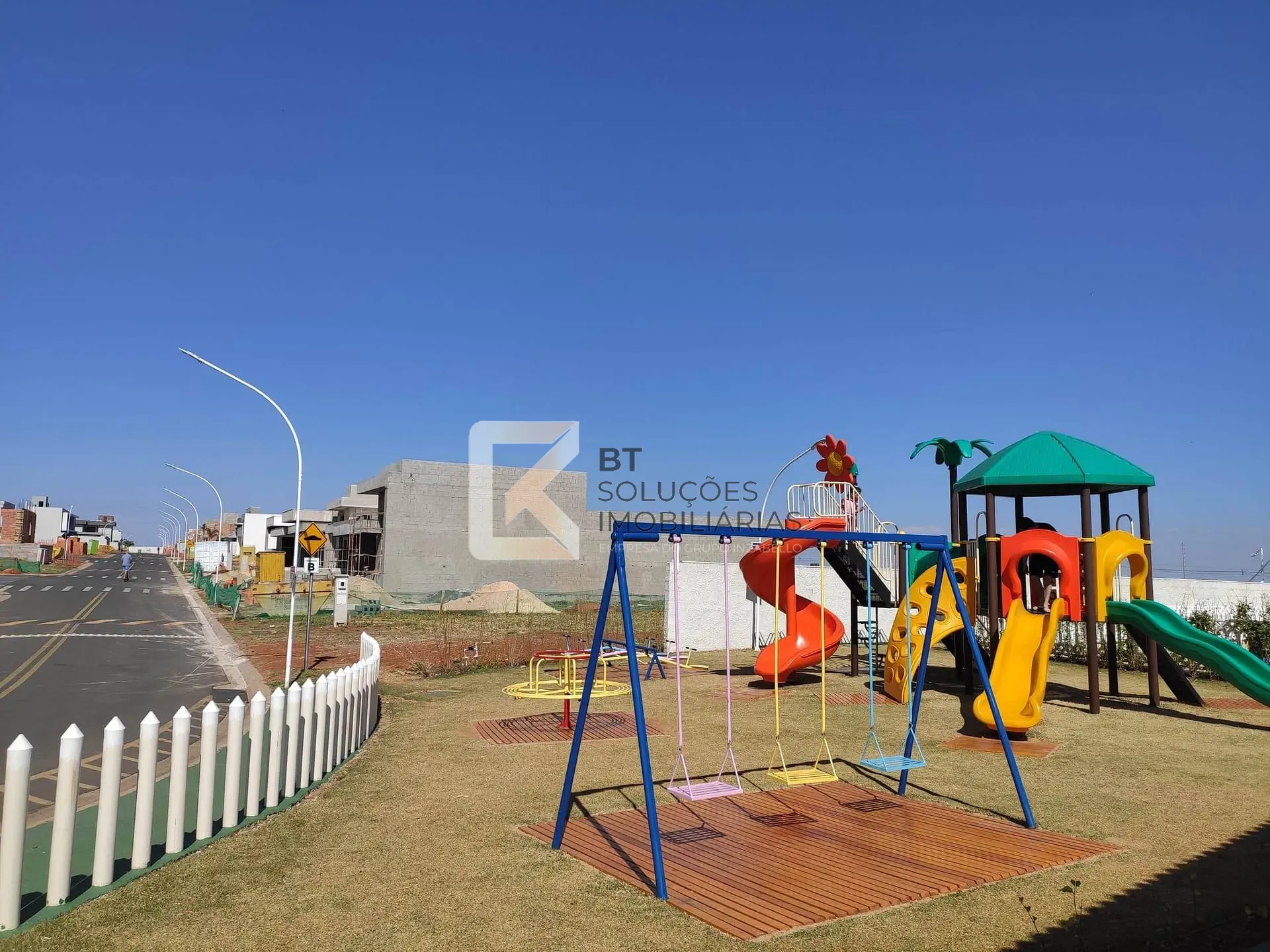 Terreno, 300 m² - Foto 16