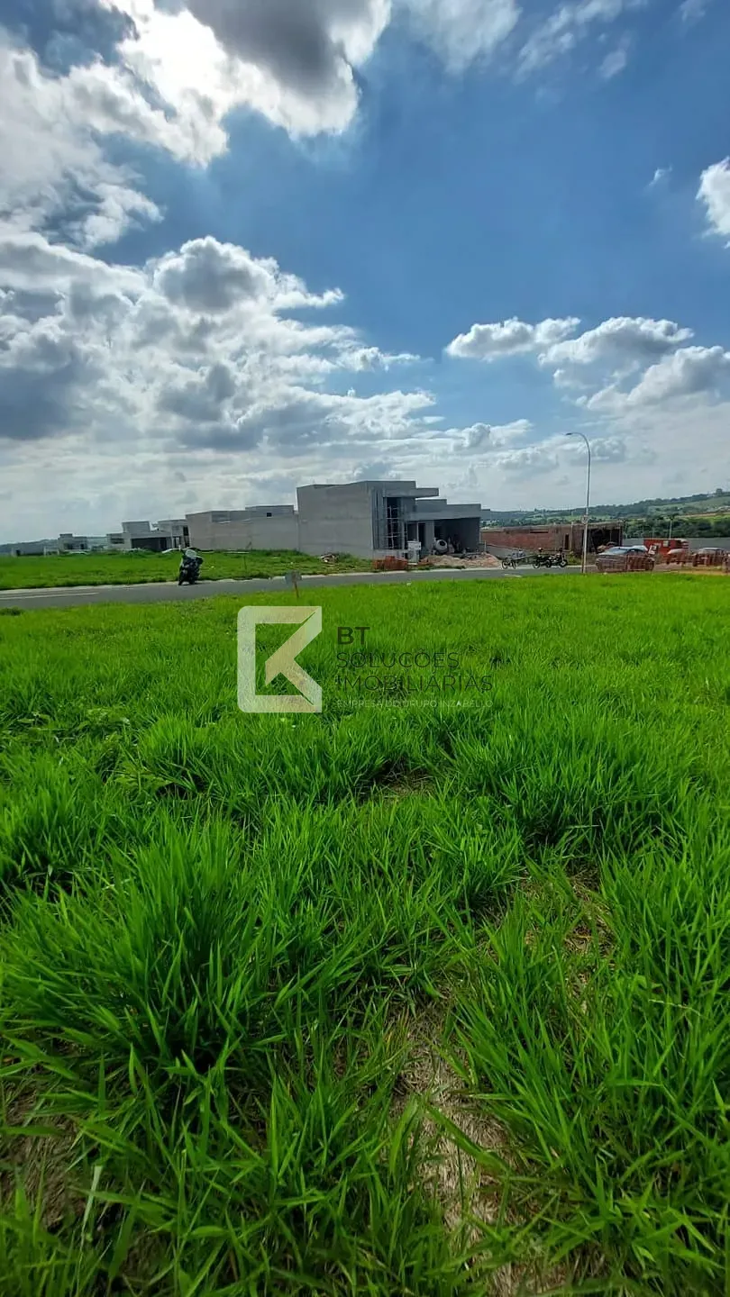 Terreno, 300 m² - Foto 1