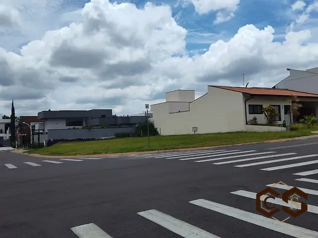 Terreno com 360m², à venda, no bairro Jardim Residencial Dona Lucilla em Indaiatuba