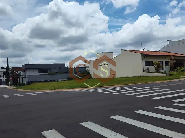 Terreno com 360m², à venda, no bairro Jardim Residencial Dona Lucilla em Indaiatuba