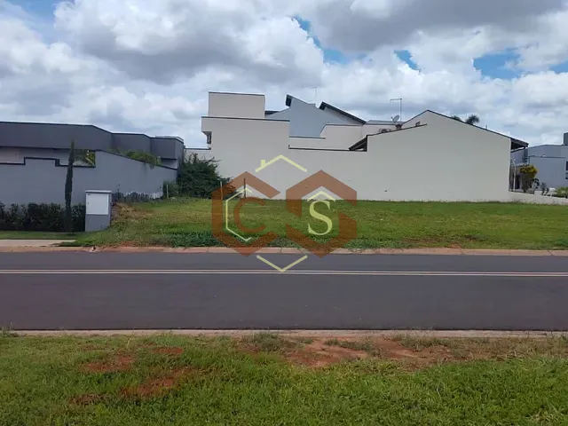 Terreno com 360m², à venda, no bairro Jardim Residencial Dona Lucilla em Indaiatuba