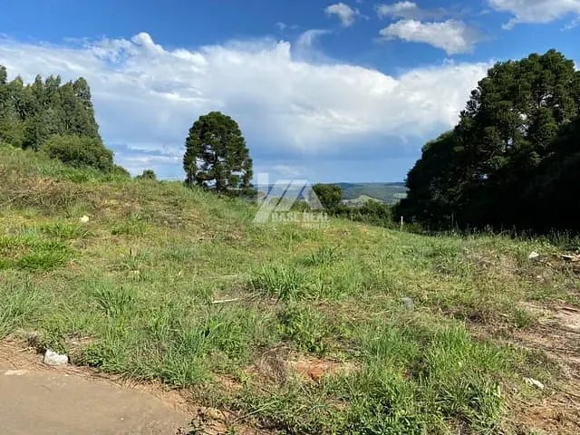Terreno com 431m², à venda, no bairro Boqueirão em Guarapuava