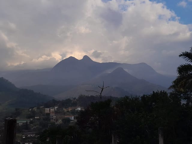 Terreno com 3111m², à venda, no bairro Corrêas em Petrópolis