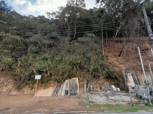 Terreno com 3111m², à venda, no bairro Corrêas em Petrópolis