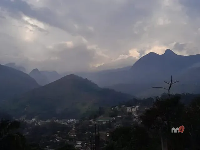 Terreno com 3111m², à venda, no bairro Corrêas em Petrópolis