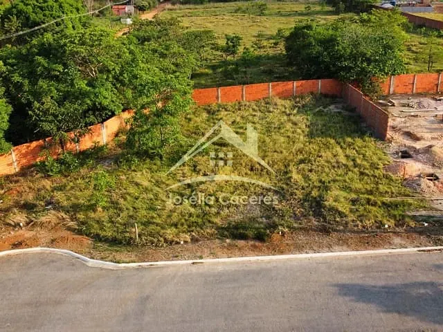 Terreno com 336m², à venda, no bairro centro em Chapada dos Guimarães