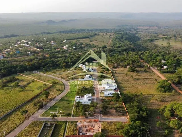 Terreno com 336m², à venda, no bairro centro em Chapada dos Guimarães