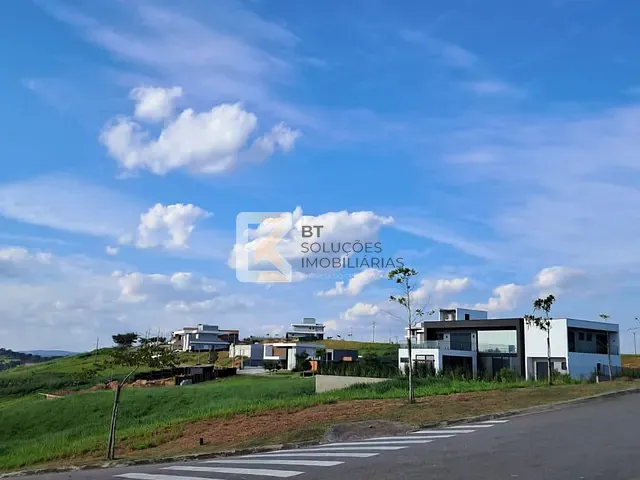 Terreno com 800m², à venda, no bairro Aglomeração Urbana de Jundiai em Itupeva