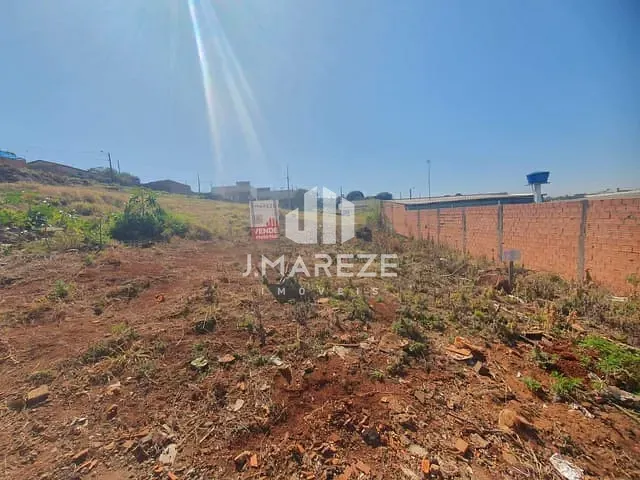 Terreno com 200m², à venda, no bairro Jardim Aviação em Apucarana