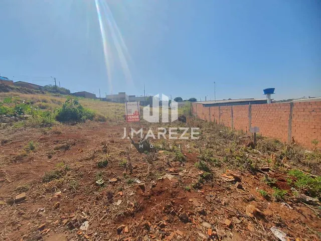 Terreno com 200m², à venda, no bairro Jardim Aviação em Apucarana