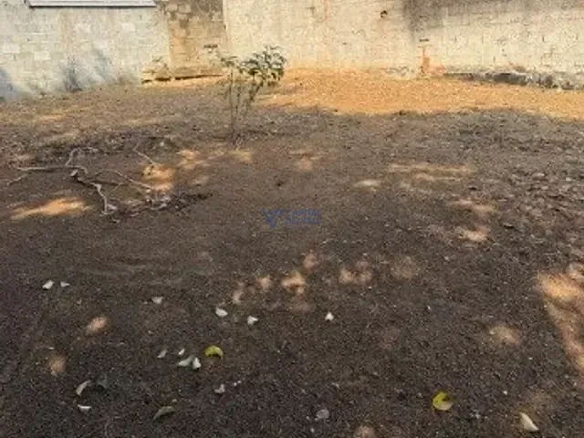 Terreno com 198m², à venda, no bairro Vila Ester em São José dos Campos