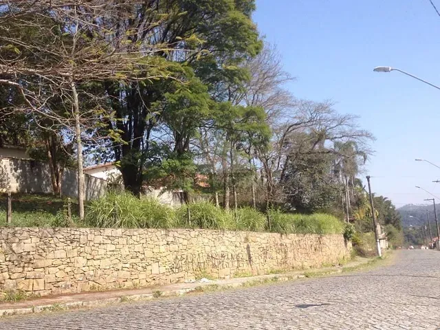 Terreno com 1000m², à venda, no bairro Suíssa em Ribeirão Pires