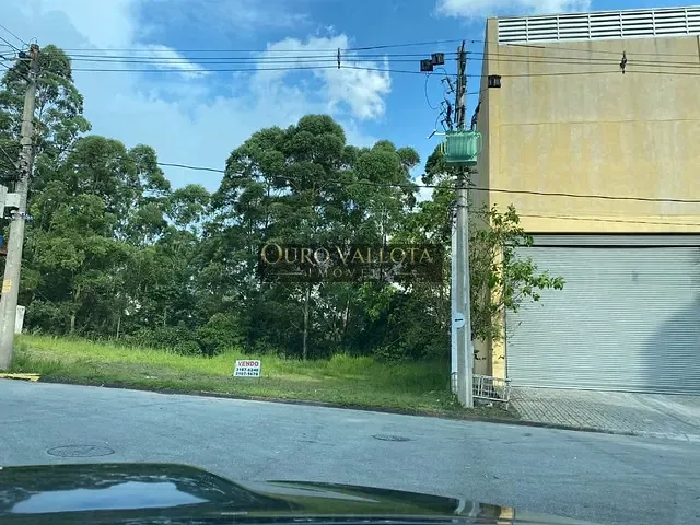 Terreno com 1080m², à venda, no bairro Centro (Vargem Grande Paulista) em Vargem Grande Paulista