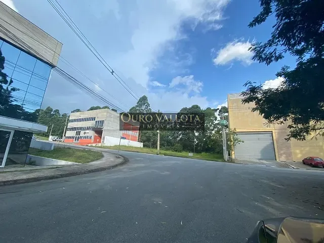 Terreno com 1080m², à venda, no bairro Centro (Vargem Grande Paulista) em Vargem Grande Paulista