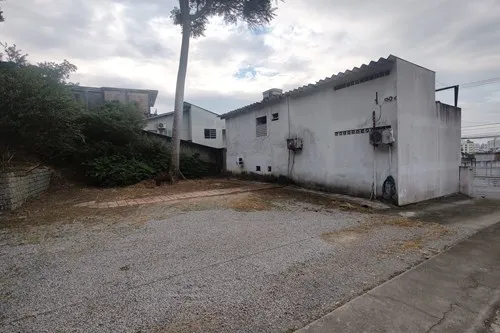 Terreno residencial para venda em Centro , 948m²