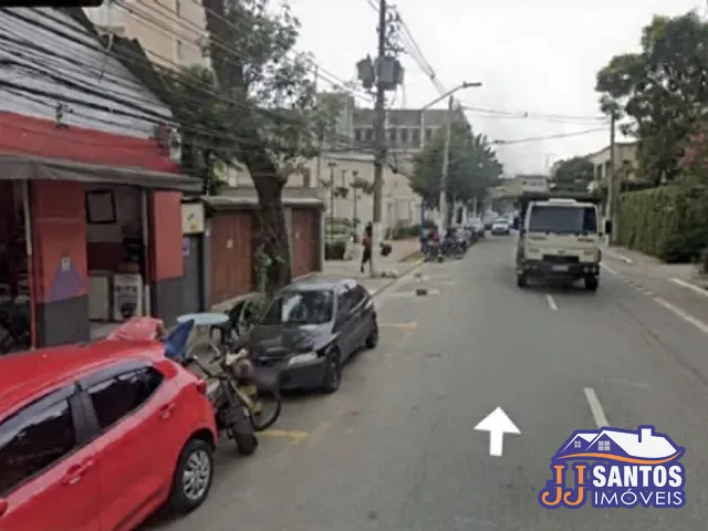 Terreno com 896m², à venda, no bairro Barra Funda em São Paulo