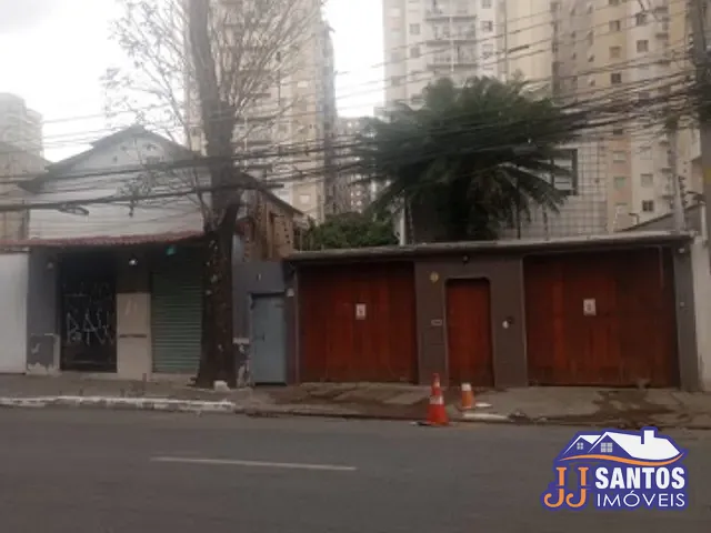 Terreno com 896m², à venda, no bairro Barra Funda em São Paulo