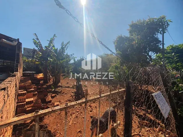 Terreno com 200m², à venda, no bairro Jardim Santos Dumont III em Apucarana