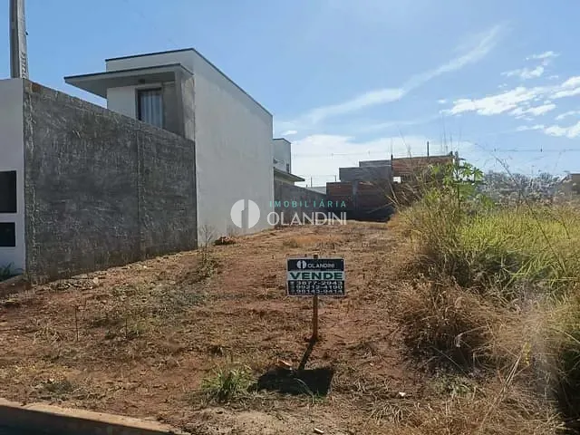 Terreno com 135m², à venda, no bairro Residencial Nova Conquista em Artur Nogueira