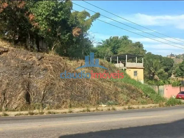 Terreno com 3651m², à venda, no bairro Santa Clara em Barra Mansa