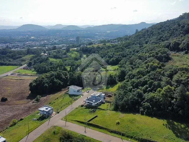 Terreno com 360m², à venda, no bairro Centro Administrativo em Teutônia