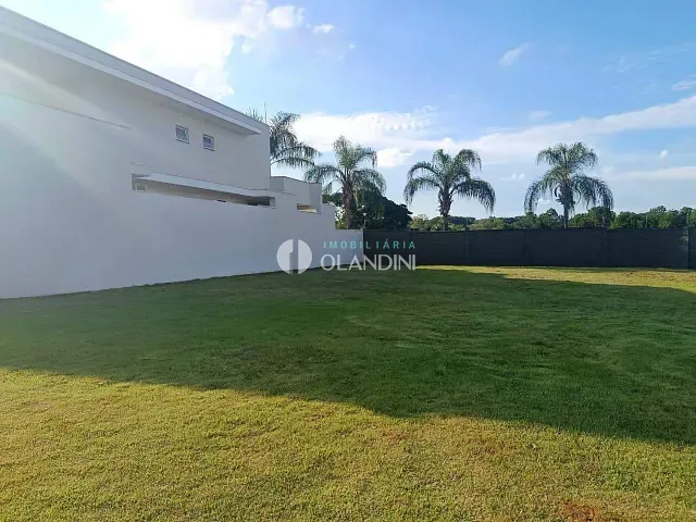 Terreno com 396m², à venda, no bairro Residencial Manhattan em Artur Nogueira