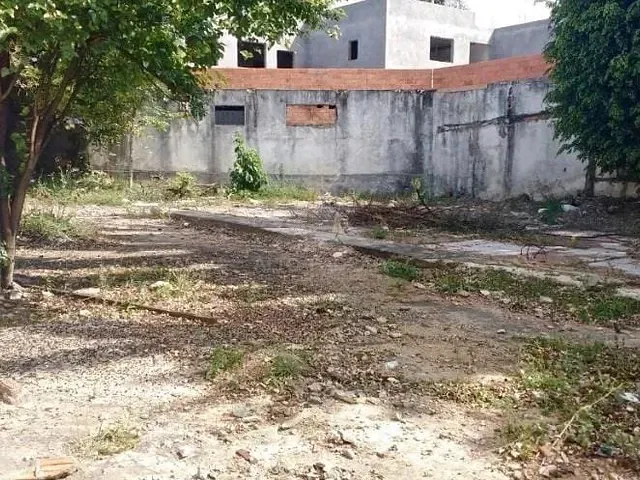 Terreno com 600m², à venda, no bairro Vila Alzira em Santo André