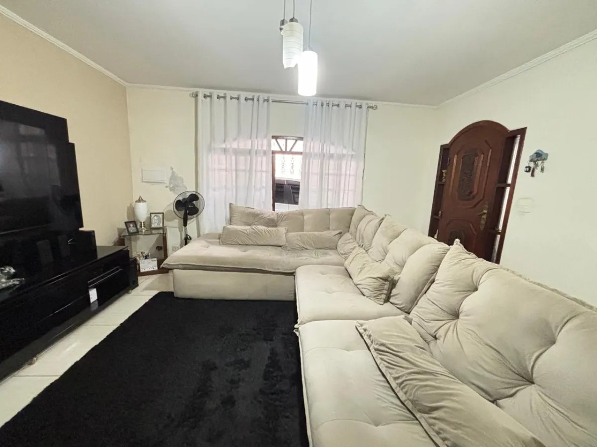 Terreno residencial para venda em Gopoúva, 250m²