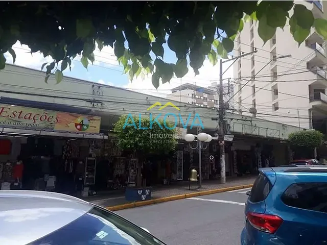Terreno com 1669m², à venda, no bairro Centro em Aparecida