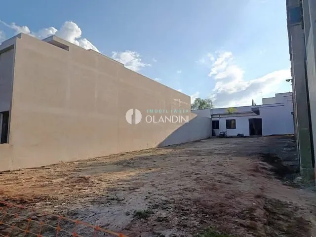 Terreno com 368m², à venda, no bairro Residencial Manhattan em Artur Nogueira