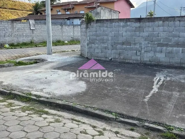 Terreno com 260m², à venda, no bairro Getuba em Caraguatatuba