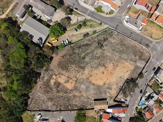 Terreno com 10000m², à venda, no bairro Marf I em Bom Jesus dos Perdões