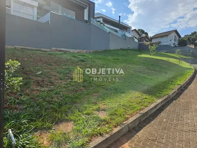 Terreno com 405m², à venda, no bairro Rondônia em Novo Hamburgo