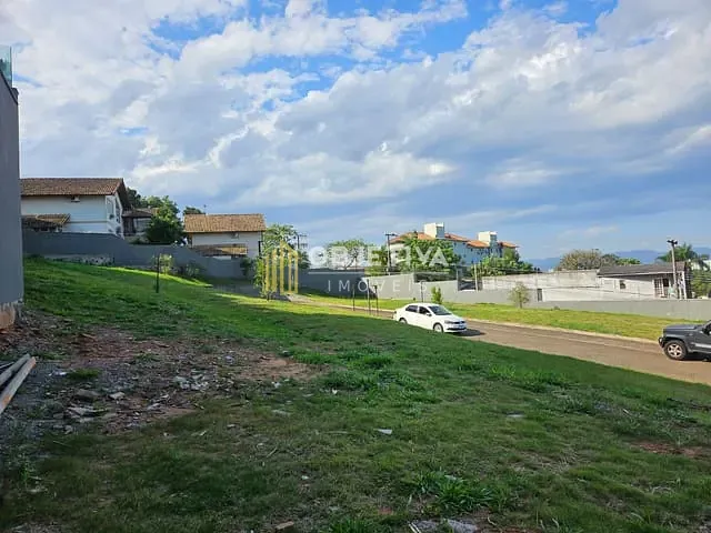 Terreno com 405m², à venda, no bairro Rondônia em Novo Hamburgo