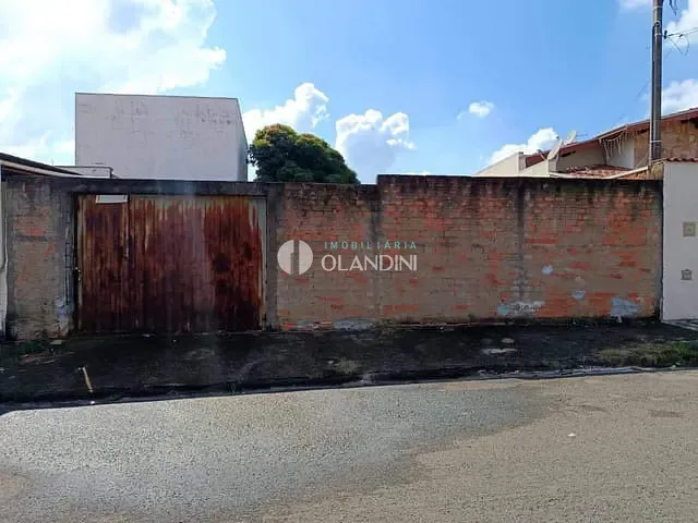 Terreno com 303m², à venda, no bairro Parque das Paineiras em Artur Nogueira