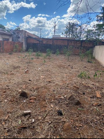 Foto do Terreno - Terreno 12x30 a uma quadra da Duque de Caxias  | Romeu Imóveis