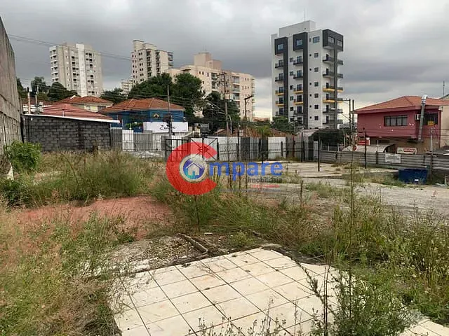 Terreno com 800m², para alugar, no bairro Vila Galvão em Guarulhos
