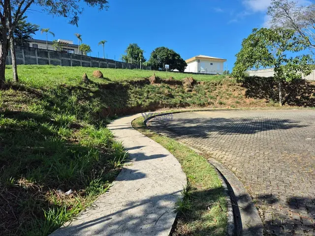 Terreno com 1796m², à venda, no bairro Condomínio Colinas do Parahyba em São José dos Campos