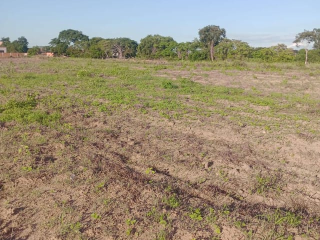 Terreno com 300m², à venda, no bairro Travessão em Travessão