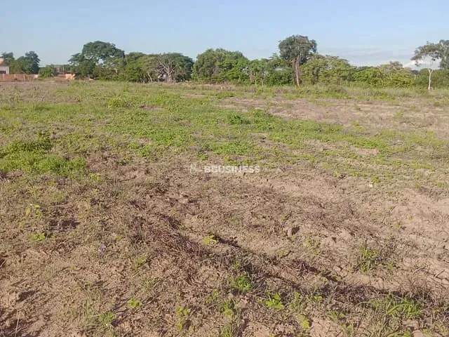 Terreno com 300m², à venda, no bairro Travessão em Travessão