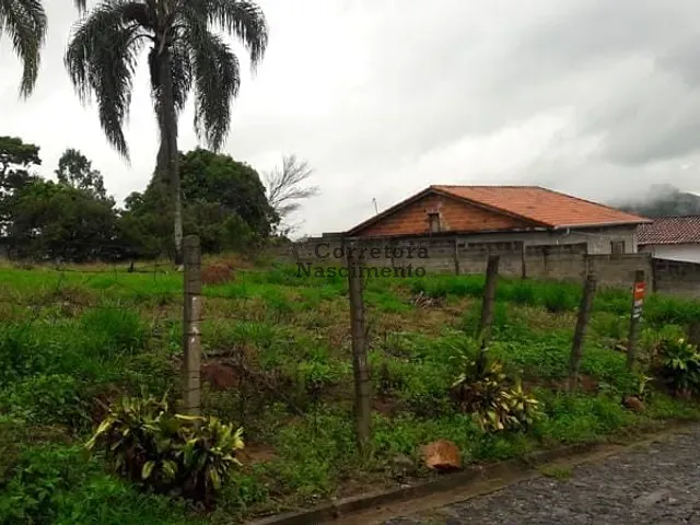 Terreno com 1500m², à venda, no bairro Chacara Santa Branca em Santa Branca