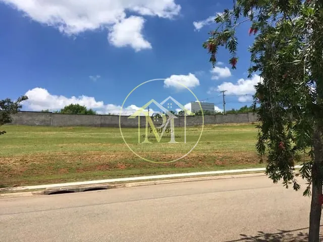 Terreno com 1000m², à venda, no bairro Jardim Tatiana em Sorocaba