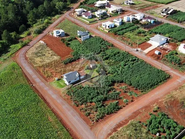 Terreno com 225m², à venda, no bairro Alesgut em Teutônia
