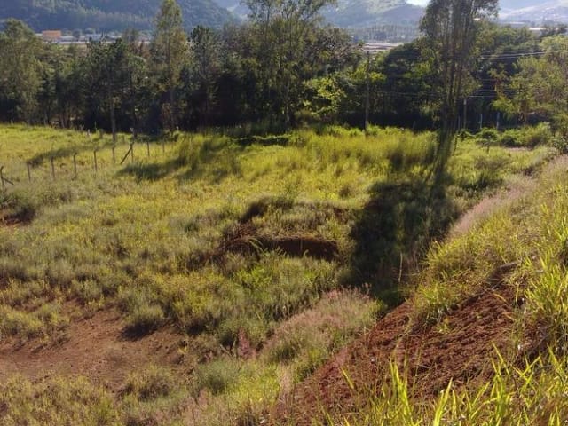 Foto do Terreno - Terreno à venda 2000M², Nações, Itajubá - MG | MOHALLEM e LOPES CORRETAGEM E ADMINISTRACAO DE IMOVEIS LTDA