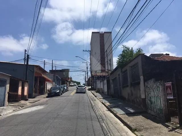 Terreno com 300m², à venda, no bairro Vila Nossa Senhora das Vitórias em Mauá