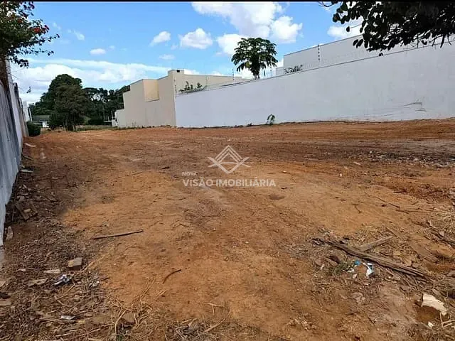 Terreno com 300m², à venda, no bairro Santa Clara em Sorriso