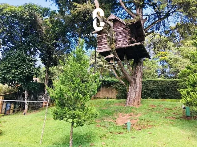 Terreno com 1000m², à venda, no bairro Jardim Panorama em Campos do Jordão