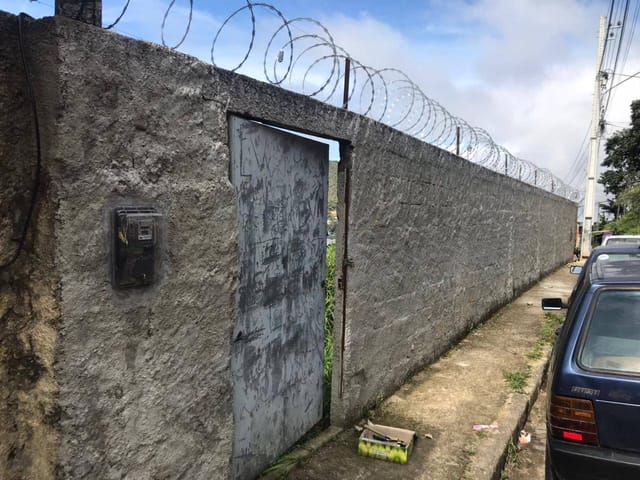 Terreno com 590m², à venda, no bairro Quitandinha em Petrópolis