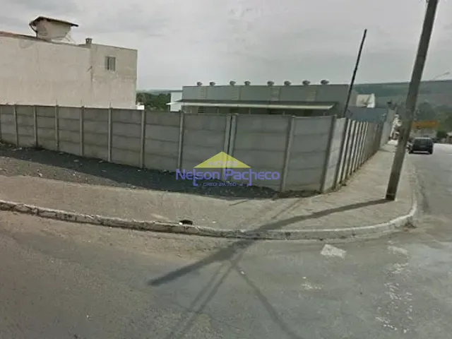 Terreno com 1350m², à venda ou para alugar, no bairro Centro em Capivari